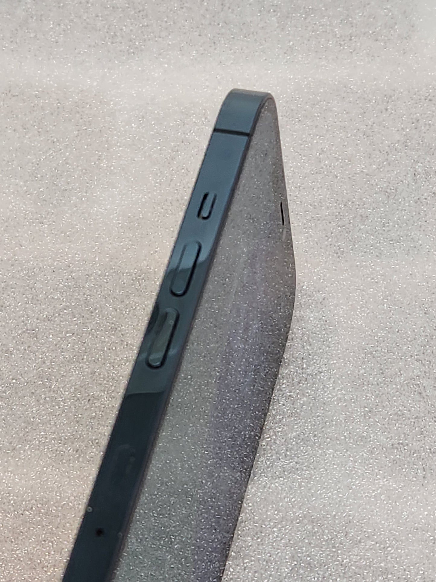 Pre-owned iPhone 12 pro max 256GB unlocked 90% battery