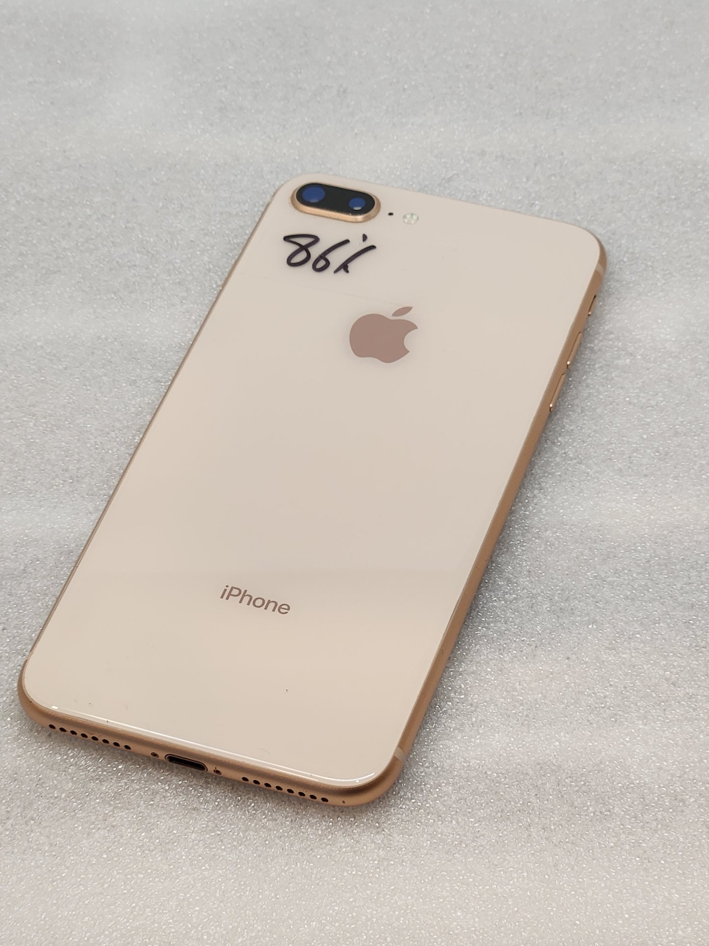 Pre-owned iPhone 8 Plus unlocked 64GB Rose Gold good condition