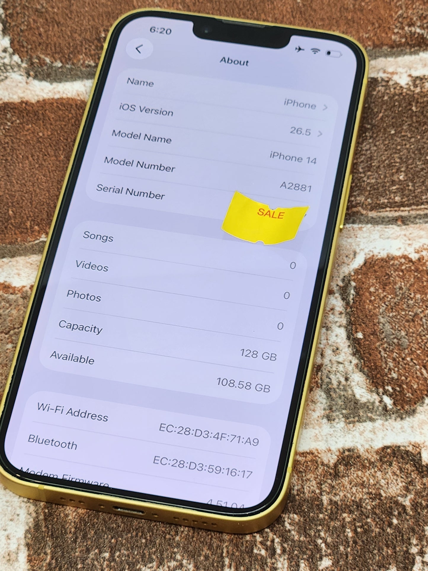used iphone 14  128GB yellow unlocked  mint condition
