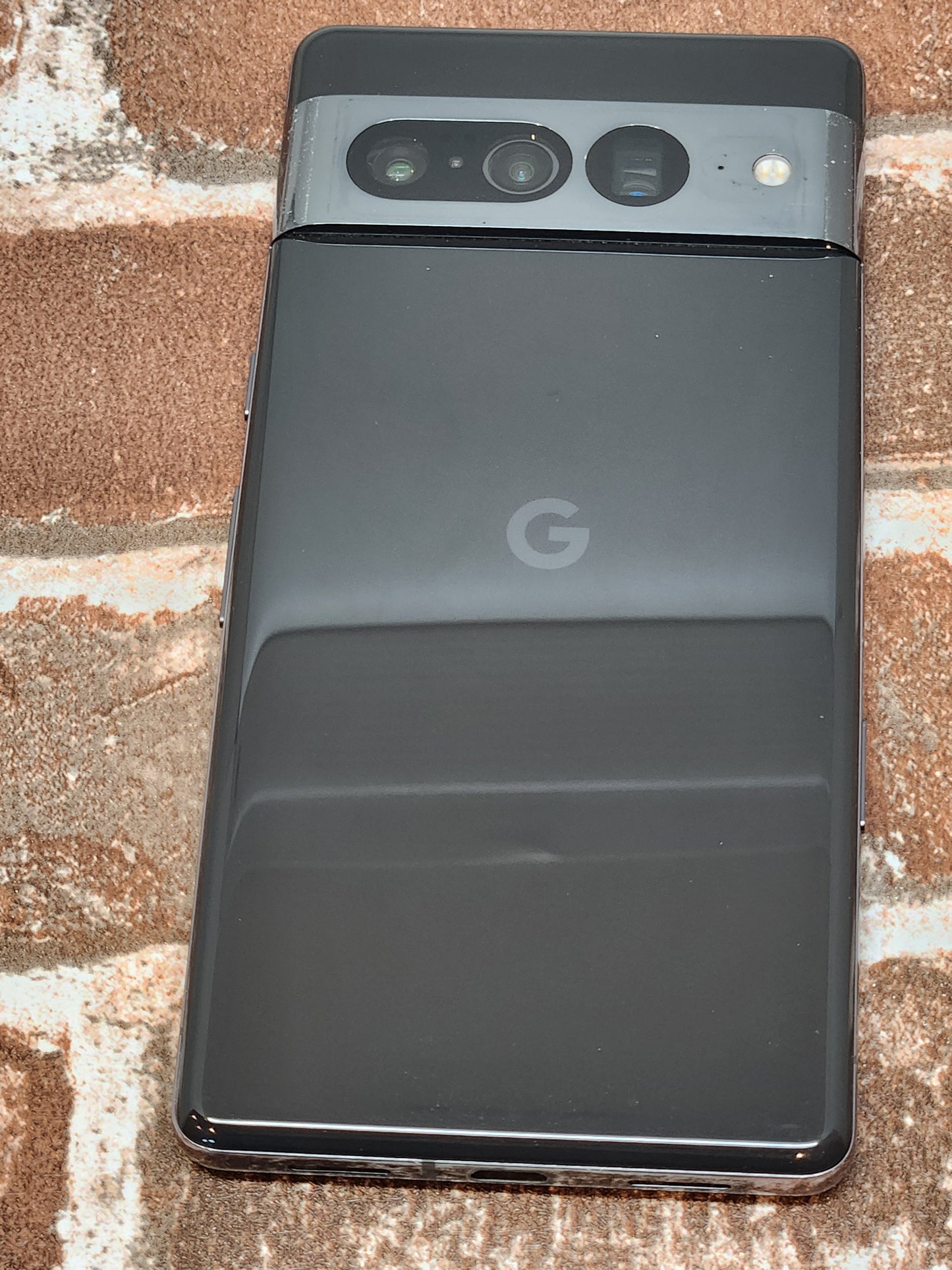 Google Pixel 7 Pro  128GB, Obsidian, Unlocked, used. good condition