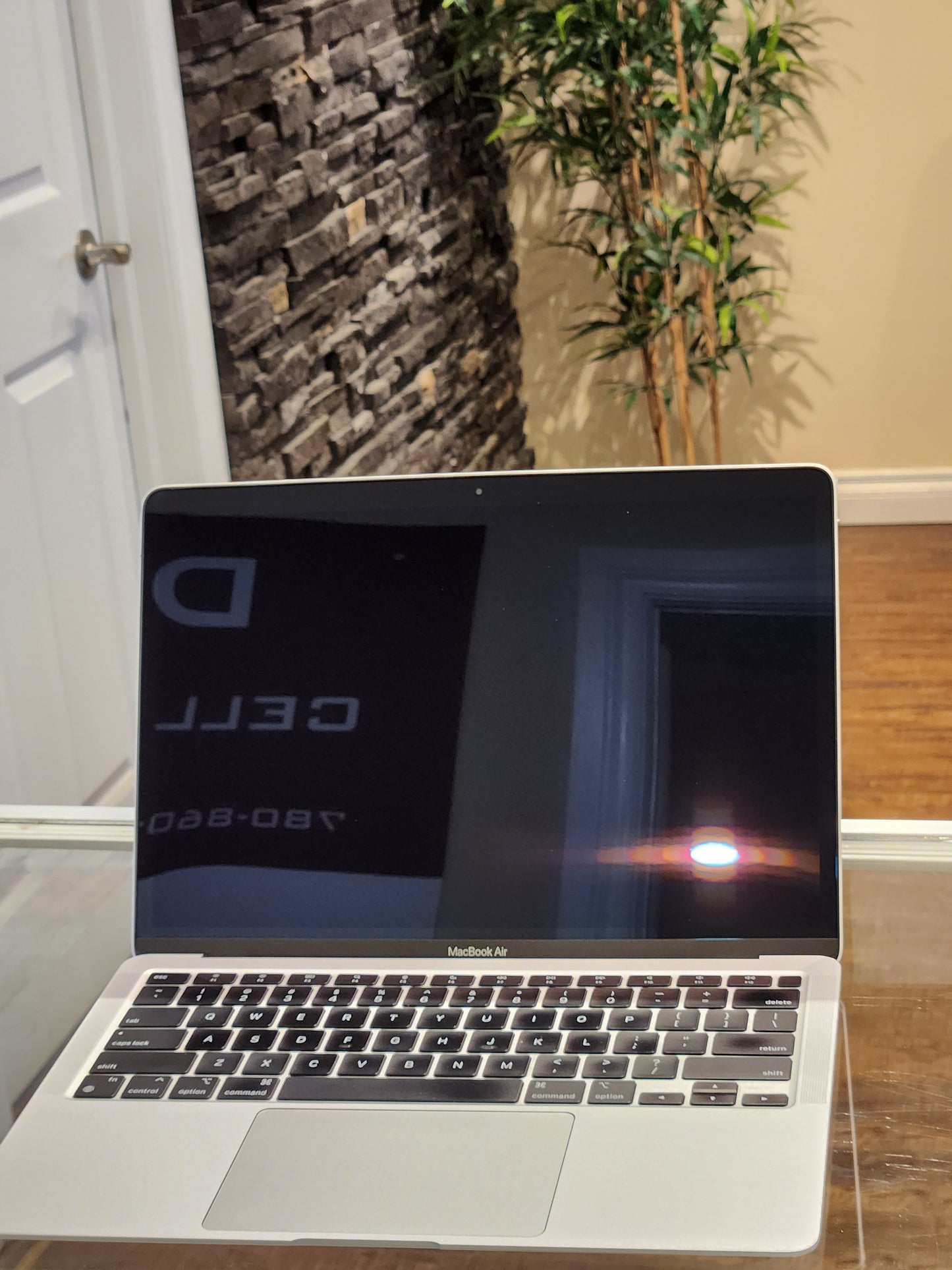 MacBook AIR M1 (13 inch 2020) 16GB 256GB GOOD CONDITION , used