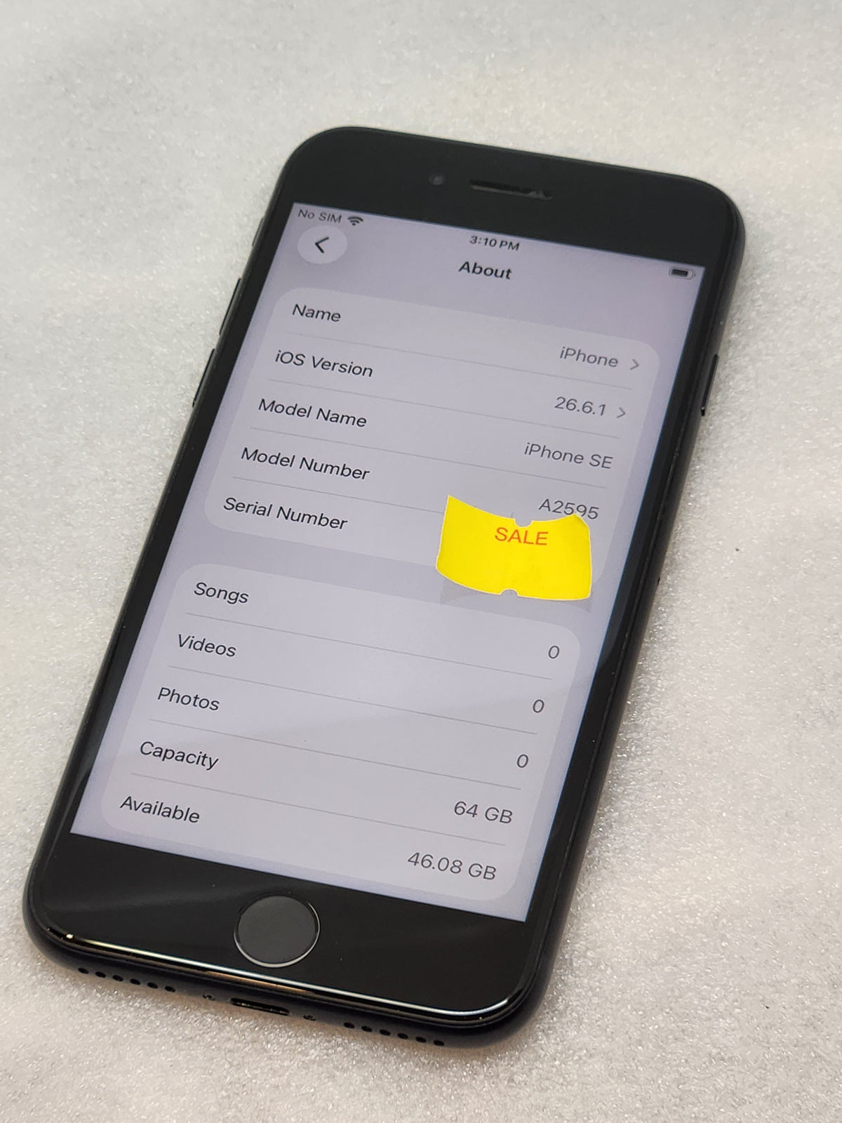 iPhone SE 3rd Gen (2022)   unlocked 64B black  Good condition, used