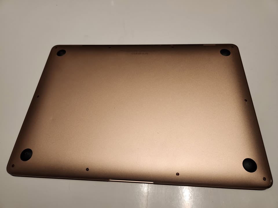 Refurbished MacBook Air 13" (2018) – Rose Gold, i5, 8GB RAM, 256GB SSD, good condition