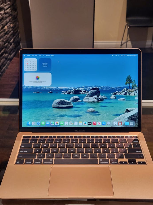Refurbished MacBook Air M1 (2020) – 8GB RAM, 256GB SSD, RoseGold color, MacOS 26.