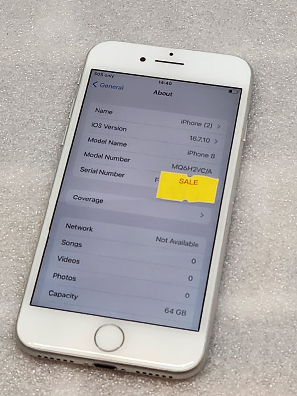 used iPhone 8 unlocked 64GB white  Good condition (8/10) new battery