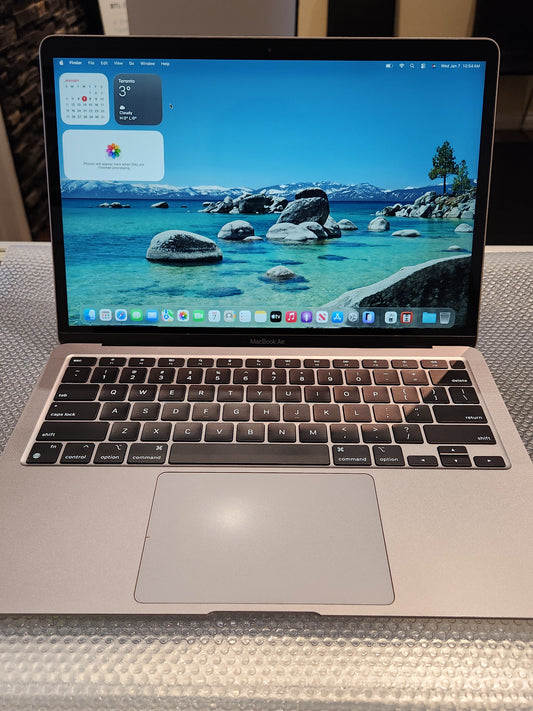 Refurbished MacBook Air 13inch M1 2020 16gb ram 512gb ssd. Fair condition
