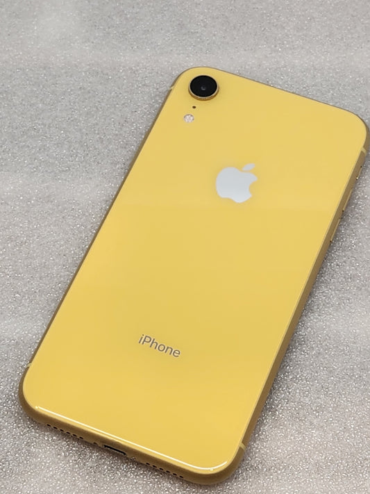 used iphone xr 128GB yellow unlocked  Good condition