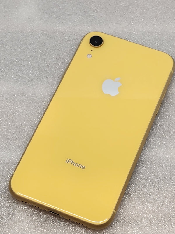 used iphone xr 128GB yellow unlocked  Good condition