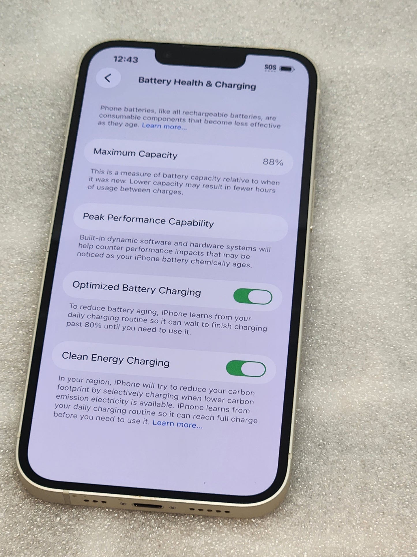 Pre-owned iPhone 13 unlocked 128gb white excellent condition